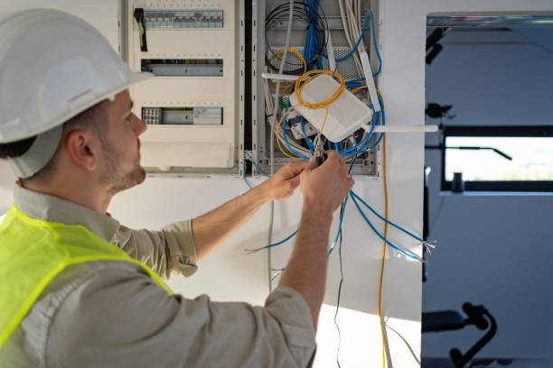 Best Affordable Emergency Electrician  in Winfield, IL